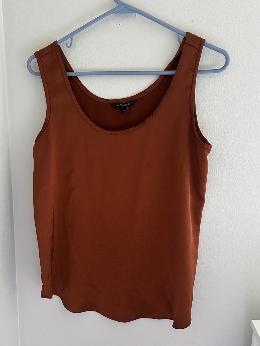 Banana Republic Rust Colored Tank